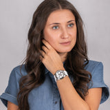 Guess G Twist Quartz White Dial White Silicone Strap Watch For Women - W0911L1 Authentic Buy Shop Now